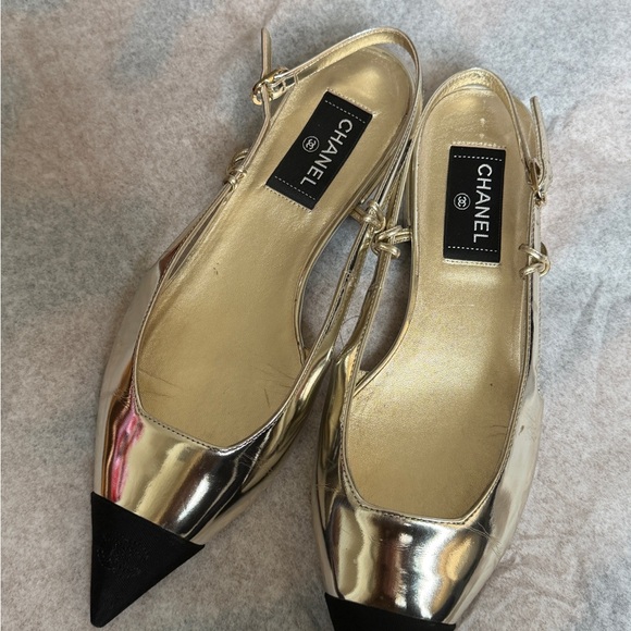Chanel gold patent & fabric pointed toe flats EU40 - Picture 4 of 6